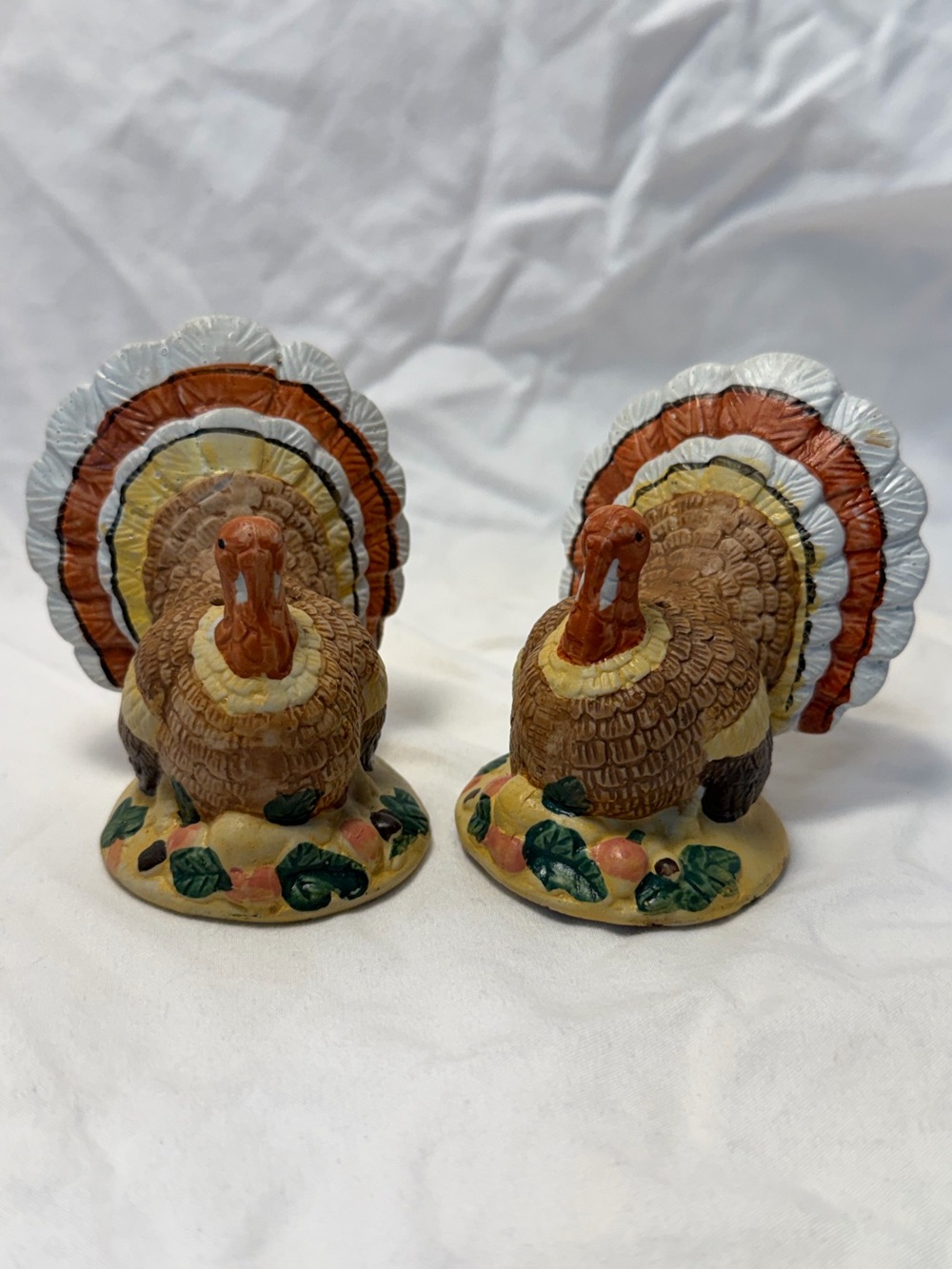 Vintage Hermitage Pottery Ceramic Thanksgiving Turkey Salt Pepper Shaker Set